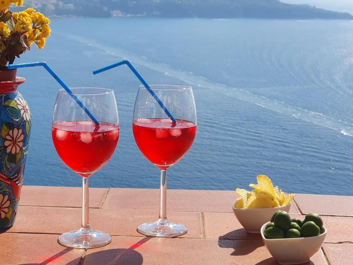 Bella Vista House-Sorrento Coast - Free Parking-Solarium Διαμέρισμα Vico Equense Εξωτερικό φωτογραφία